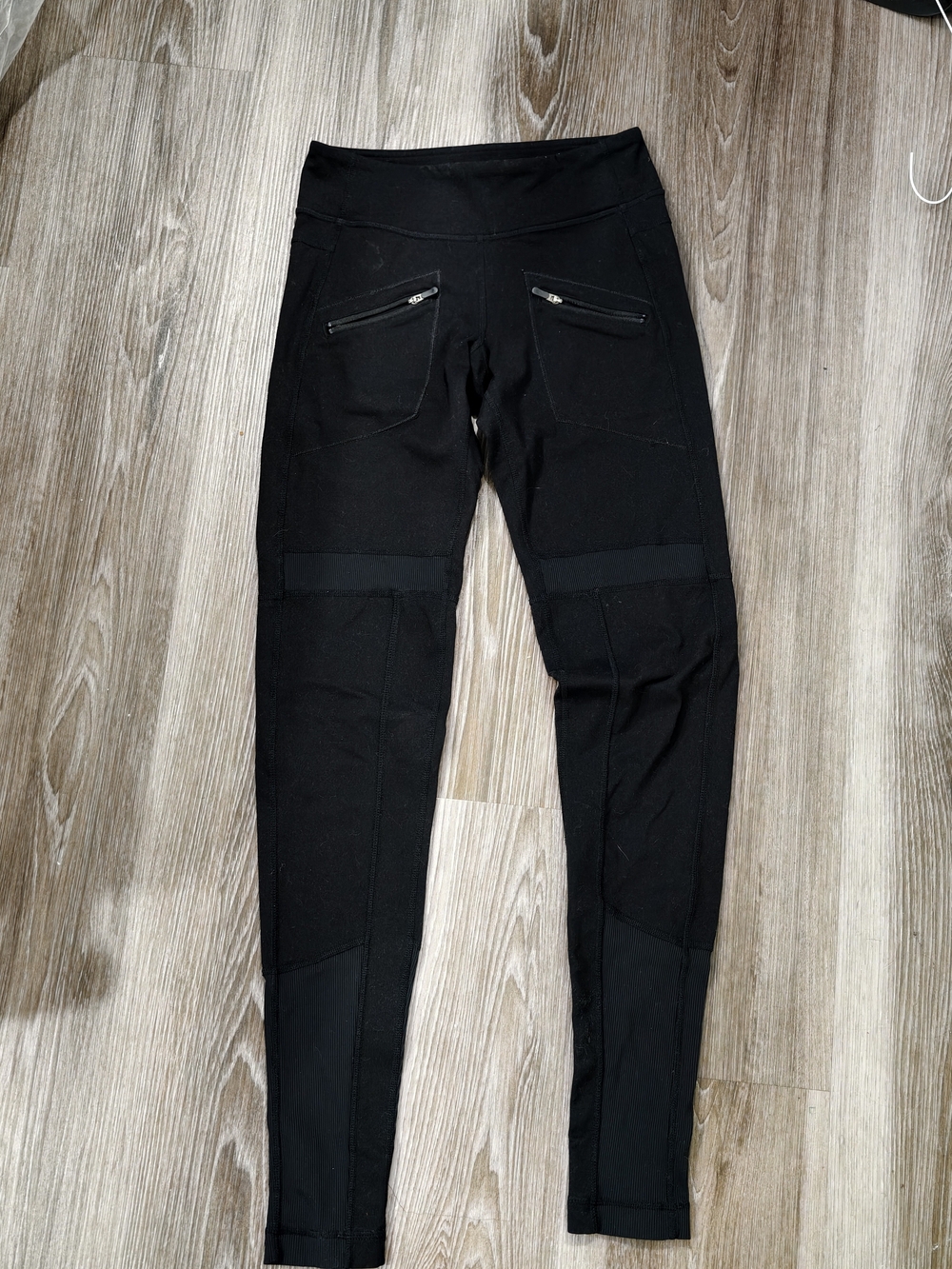 Lululemon Women's Stretch Moto Leggings Size 4